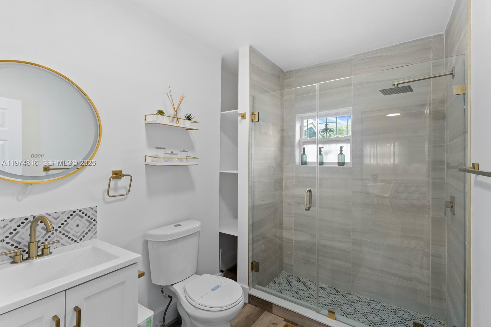 MAINARD MANOR - Residential