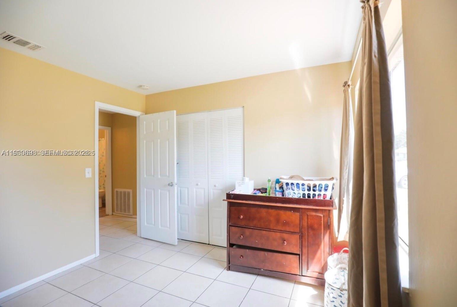 PORT ST LUCIE SECTION 41 - Residential Lease