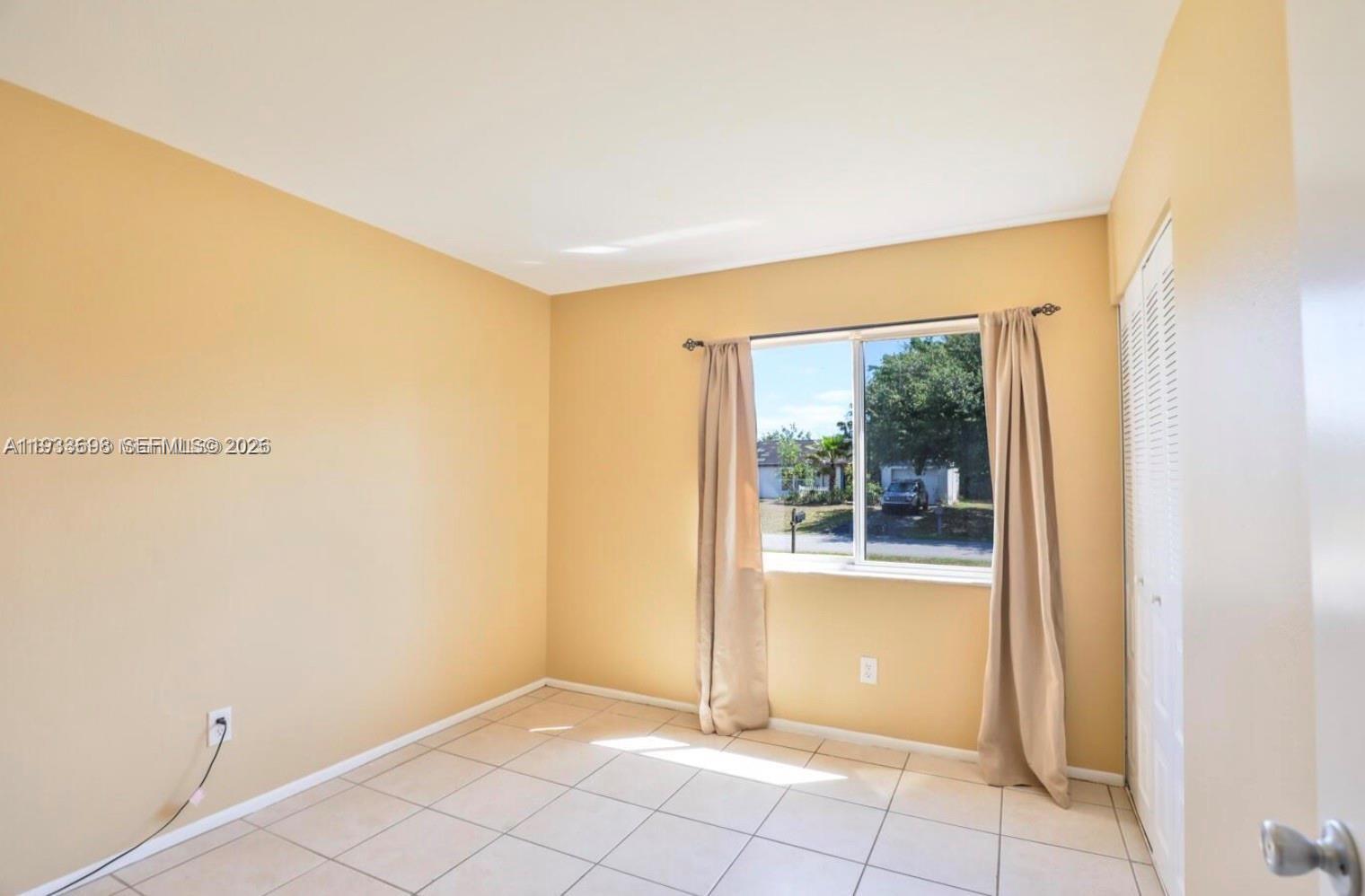 PORT ST LUCIE SECTION 41 - Residential Lease