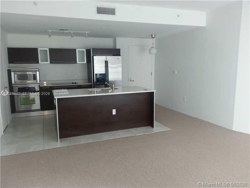 1900 N Bayshore Dr 3517