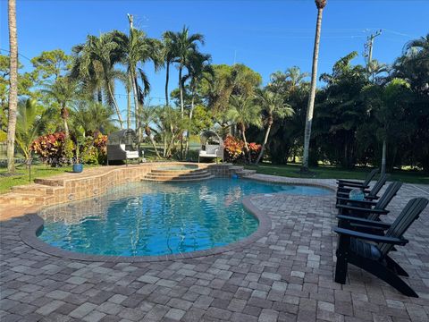 352 Kingfisher Dr Jupiter FL 33458