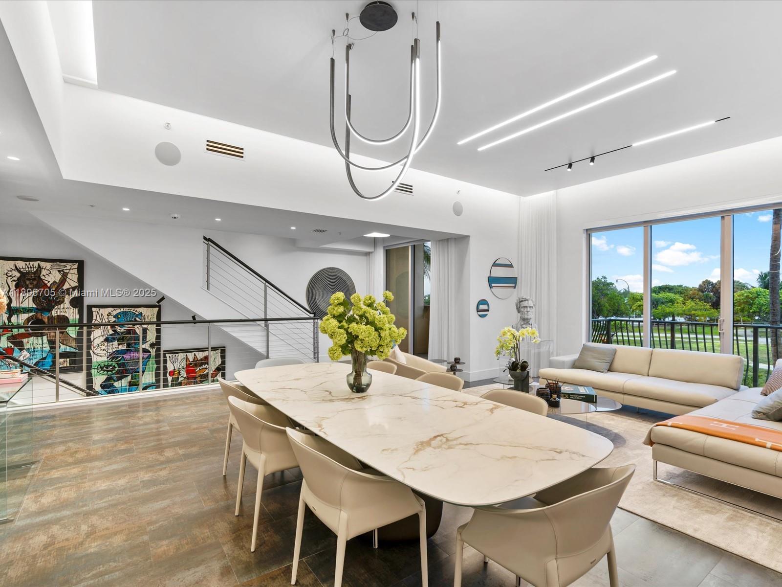 VILLAS OF POSITANO CONDO - Residential Lease