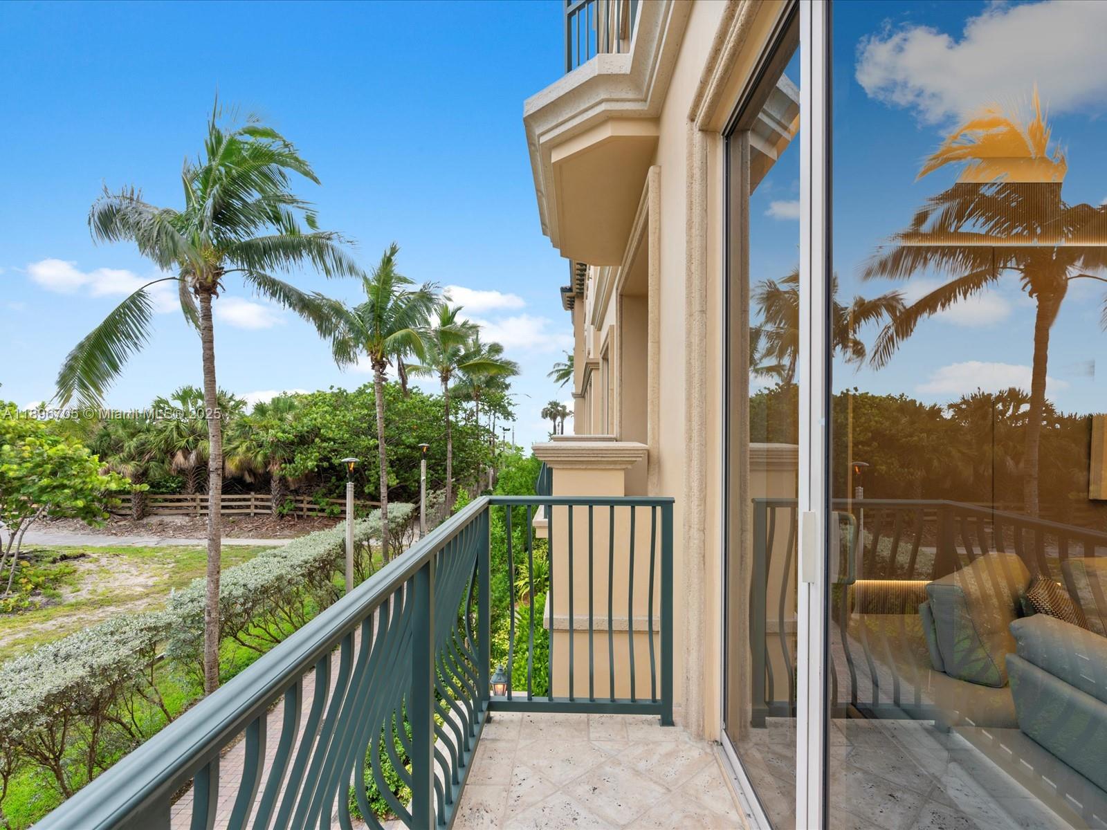 VILLAS OF POSITANO CONDO - Residential Lease