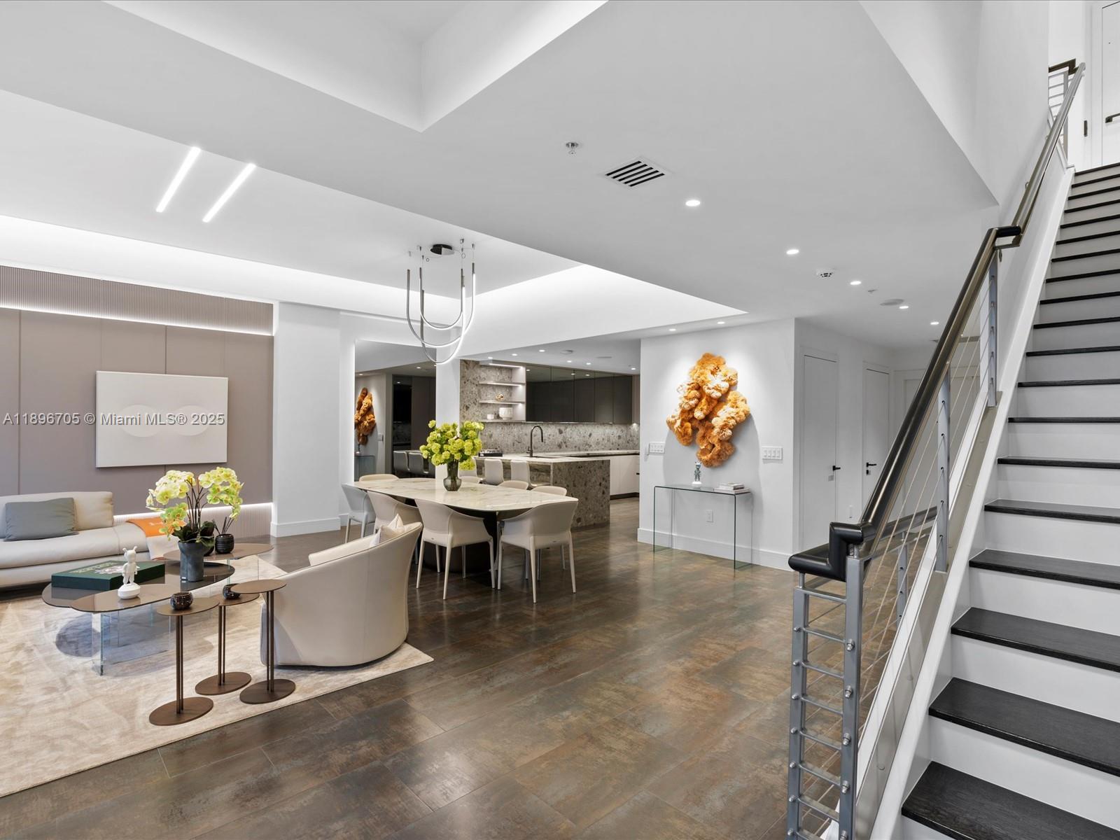 VILLAS OF POSITANO CONDO - Residential Lease