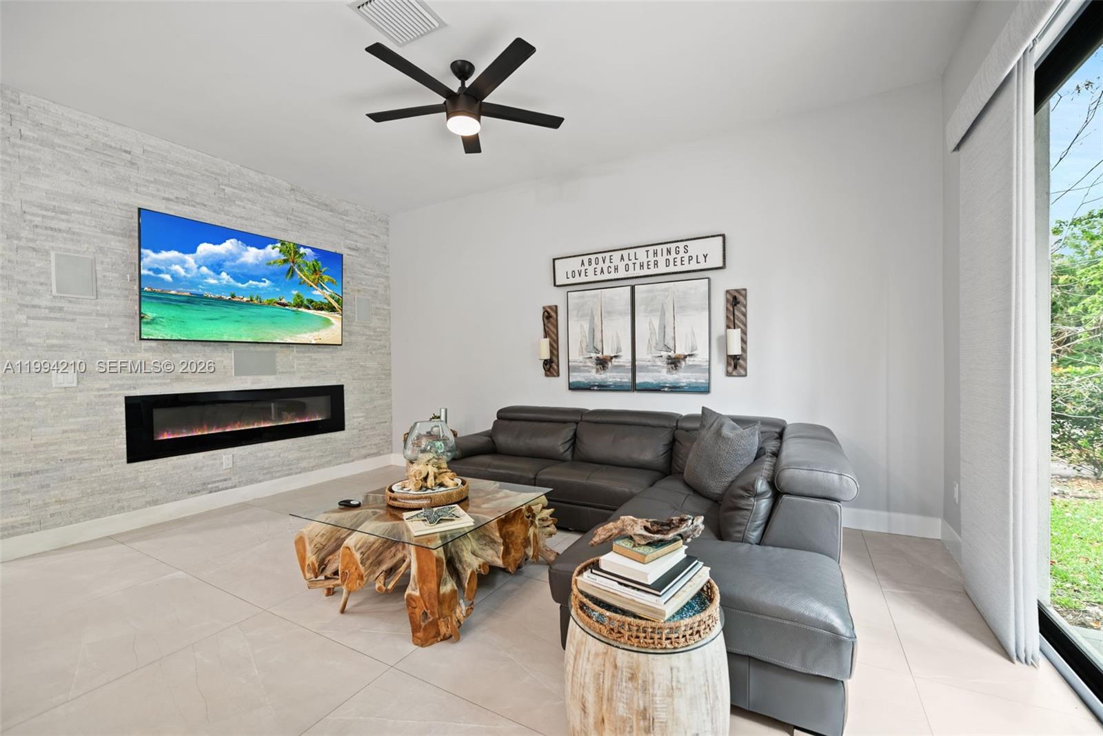 REVISED PLAT OF CANAL GRO - Residential