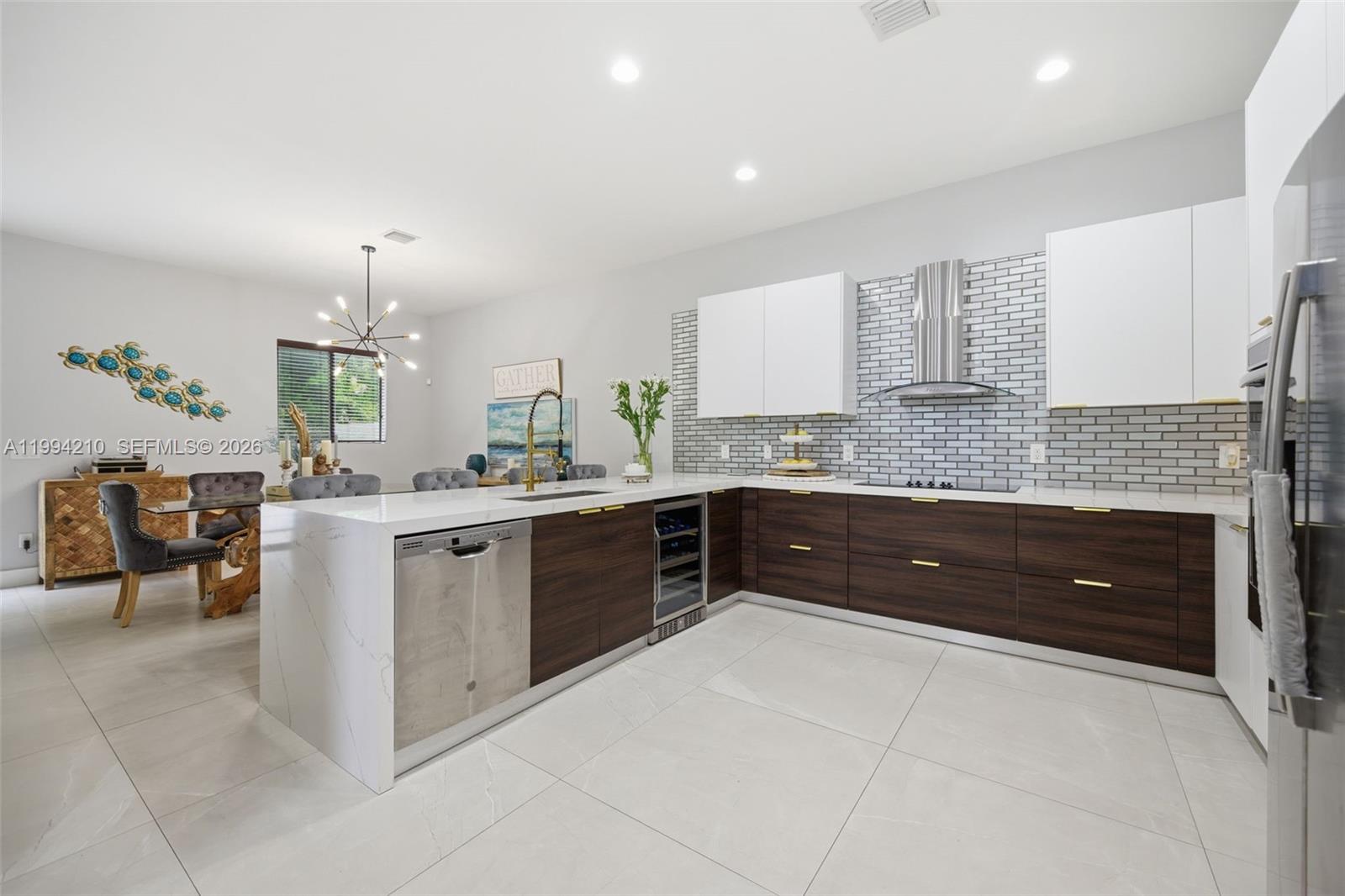 REVISED PLAT OF CANAL GRO - Residential