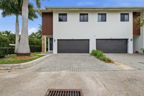 3242 SW 44th St Dania Beach FL 33312