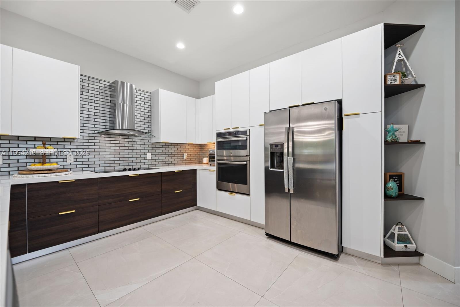 REVISED PLAT OF CANAL GRO - Residential