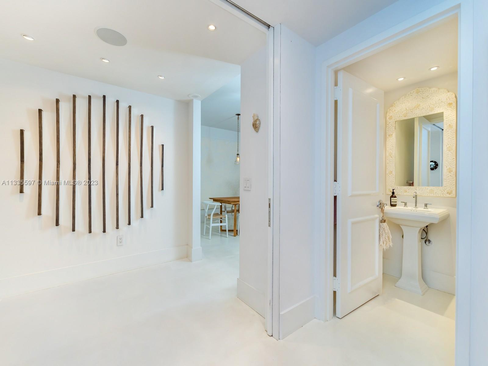 OCEAN TOWER ONE CONDO - Residential