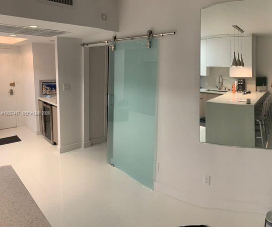 100 Lincoln Rd 1535