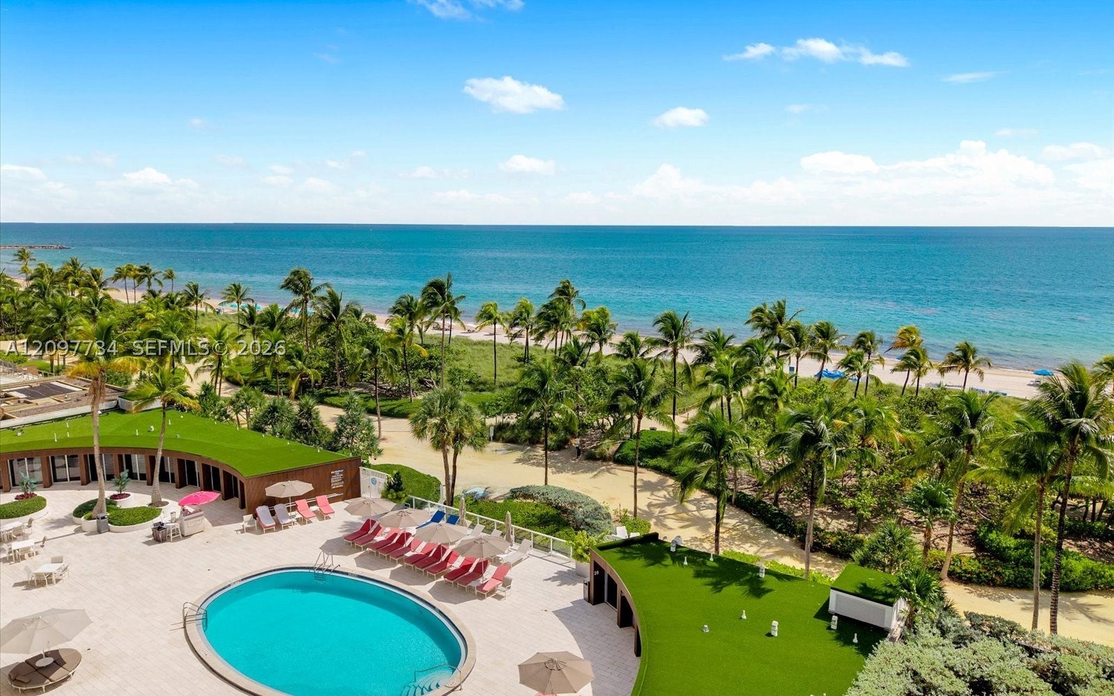 10155 Collins Ave 305