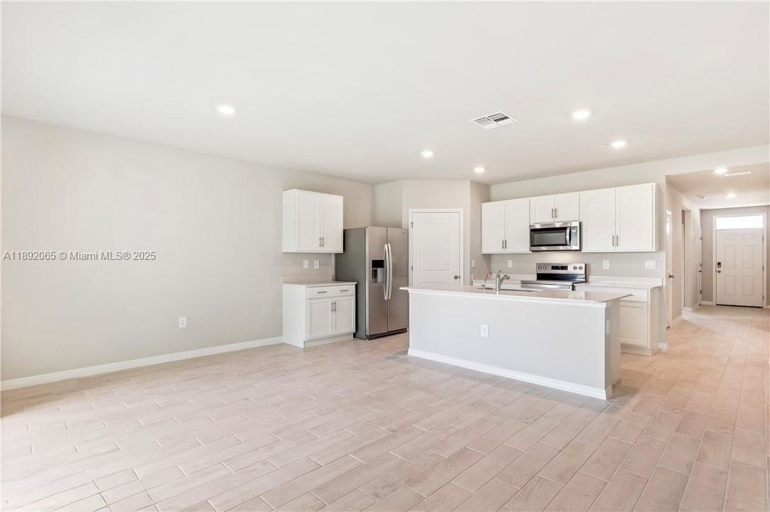 Lehigh Acres - Residential Lease