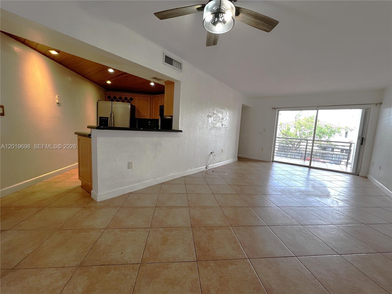 9715 Fontainebleau Blvd E209