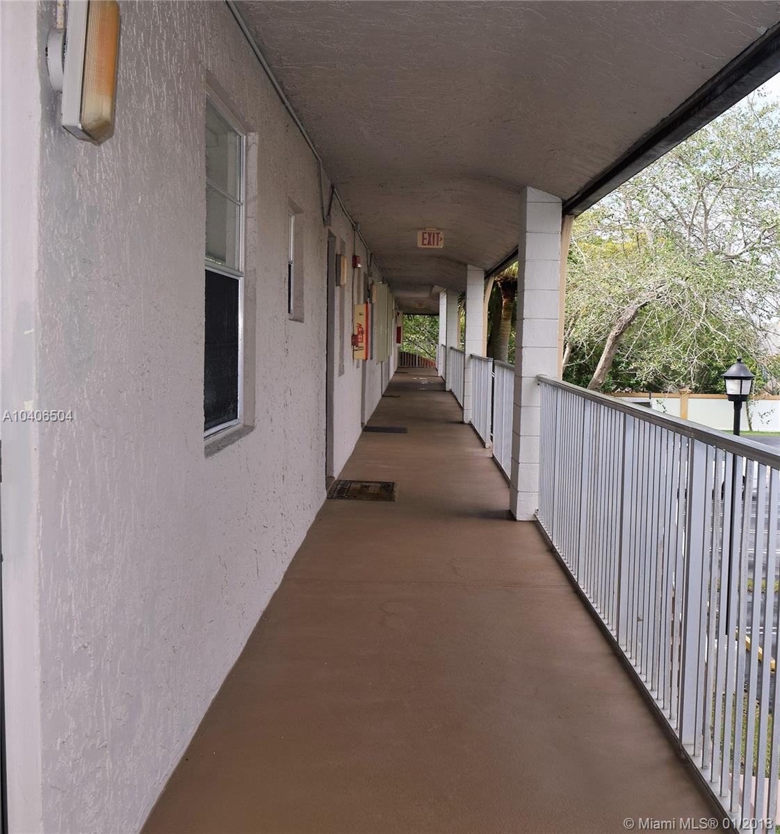 PALM VILLAGE CONDO - Residential Lease