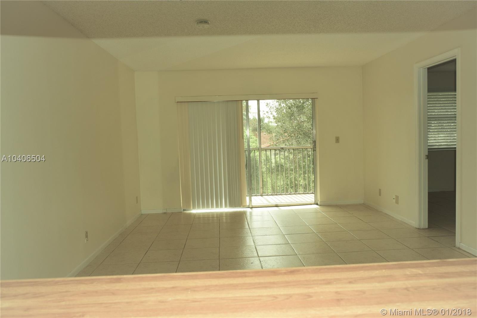 PALM VILLAGE CONDO - Residential Lease