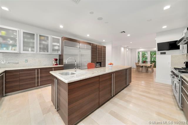 BAY HARBOR ISLAND - Residential