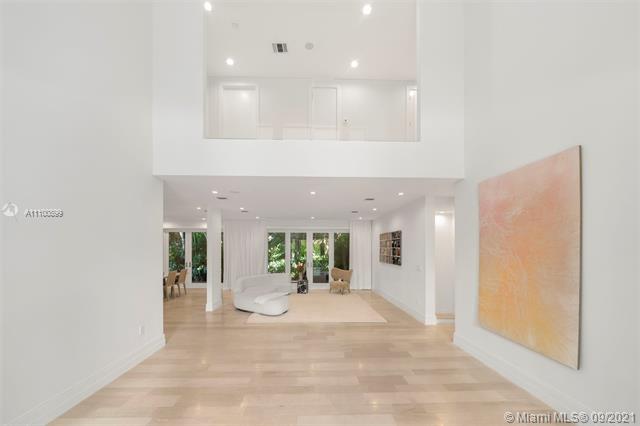 BAY HARBOR ISLAND - Residential