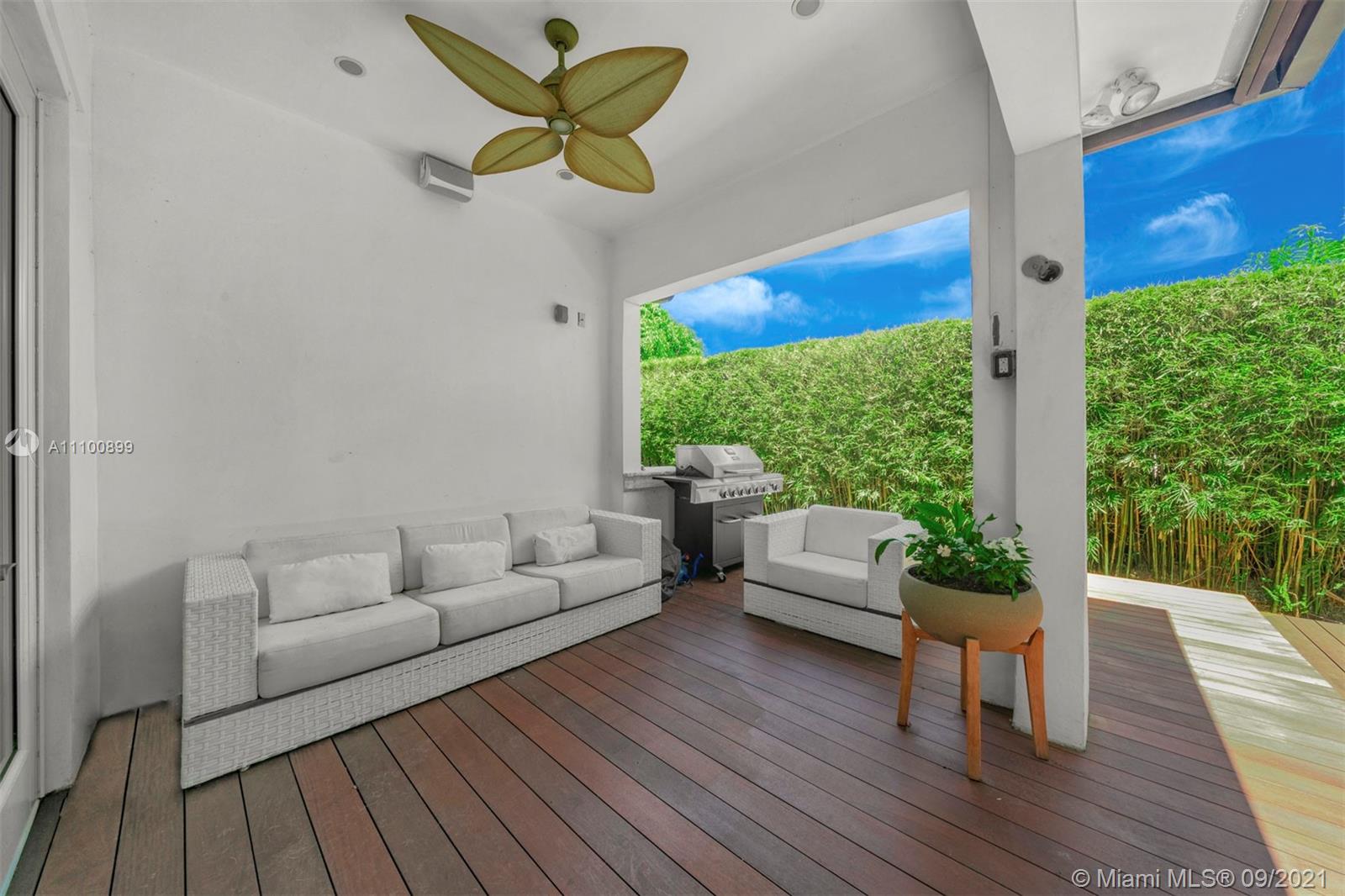 BAY HARBOR ISLAND - Residential