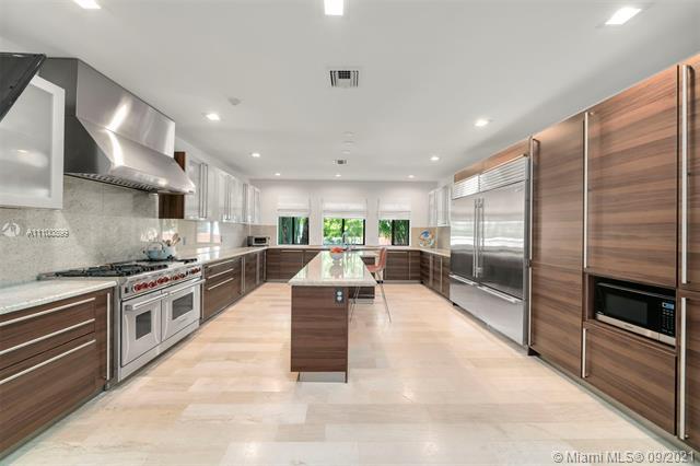 BAY HARBOR ISLAND - Residential