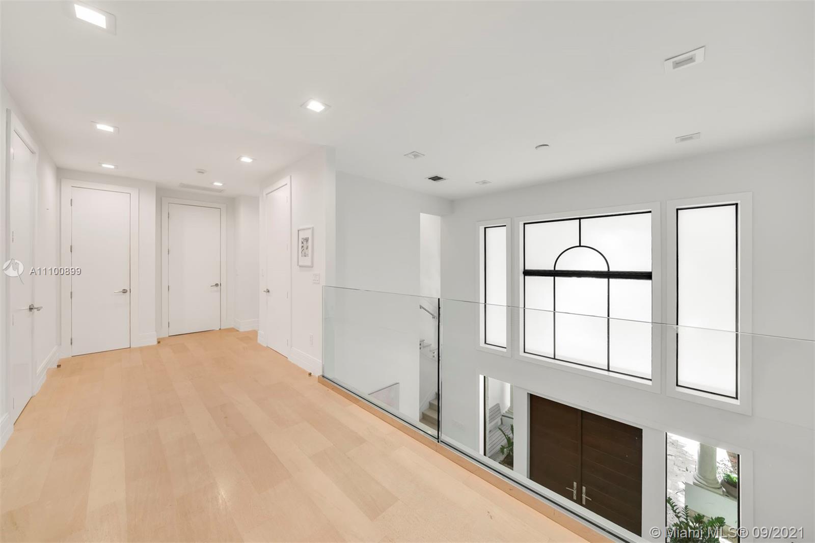 BAY HARBOR ISLAND - Residential