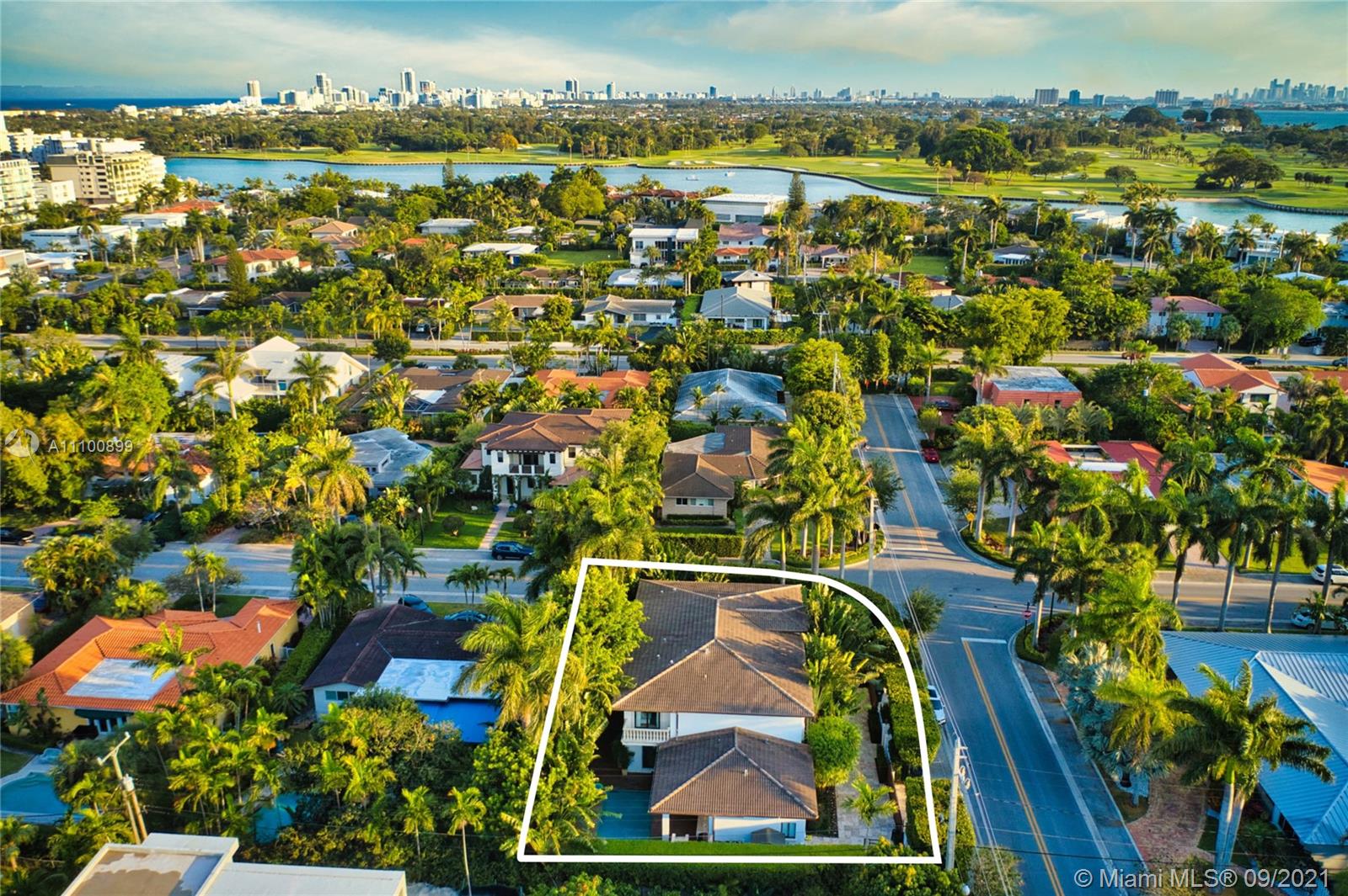 BAY HARBOR ISLAND - Residential