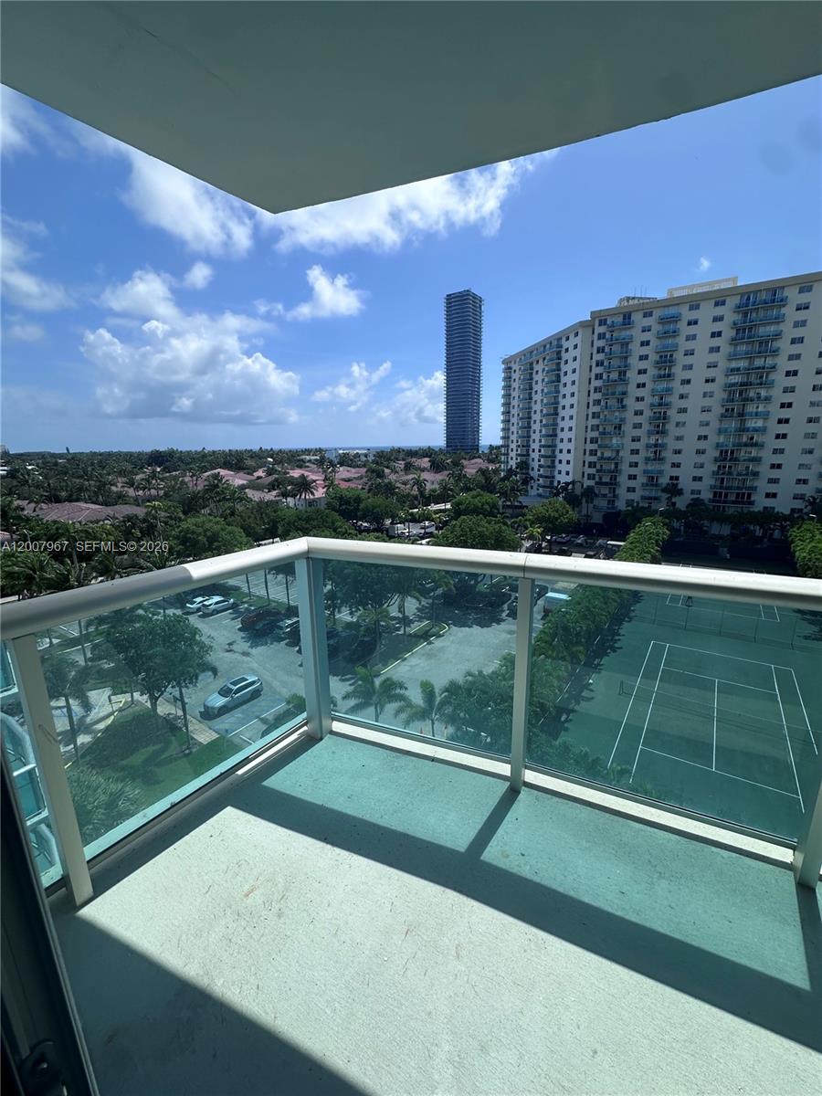 OCEANVIEW BUILDING B COND - Residential