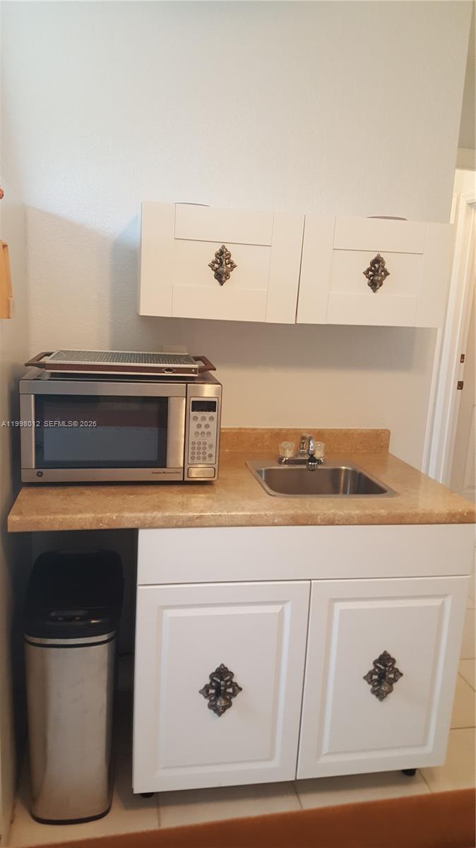 CORSICA PLACE - Residential Lease