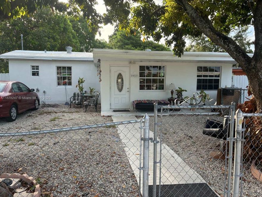 Featuring Well Priced 5-bedroom 4- bath Starter home with a detached 1/1 In-law Quarters. FHA Financing welcomed. This property offers large lot, fenced in yard and fruit trees .Call Listing Agent for appointment.