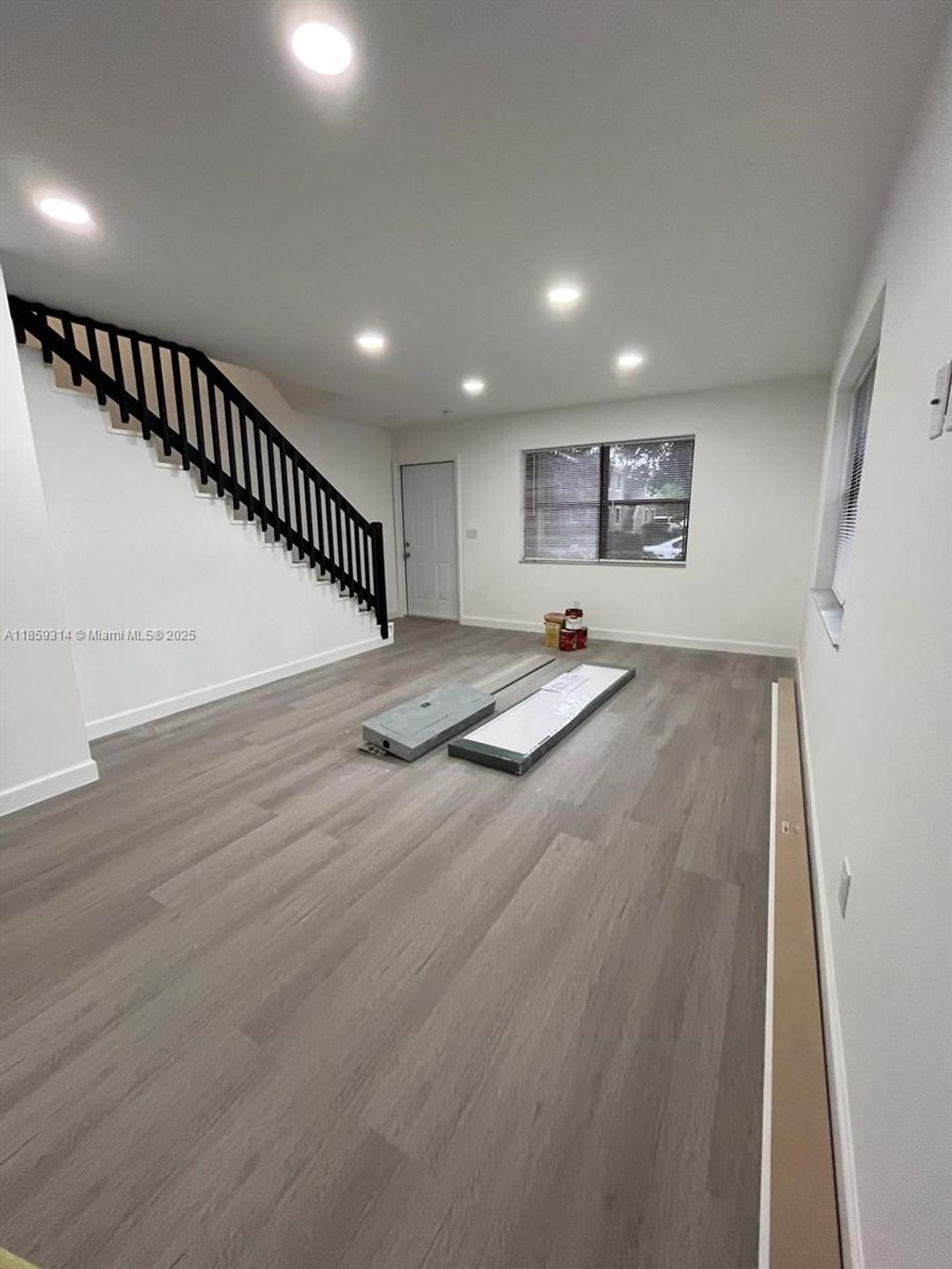 Photo of 11461 NW 43rd St #B, Coral Springs, FL 33065 (MLS # A11859314)