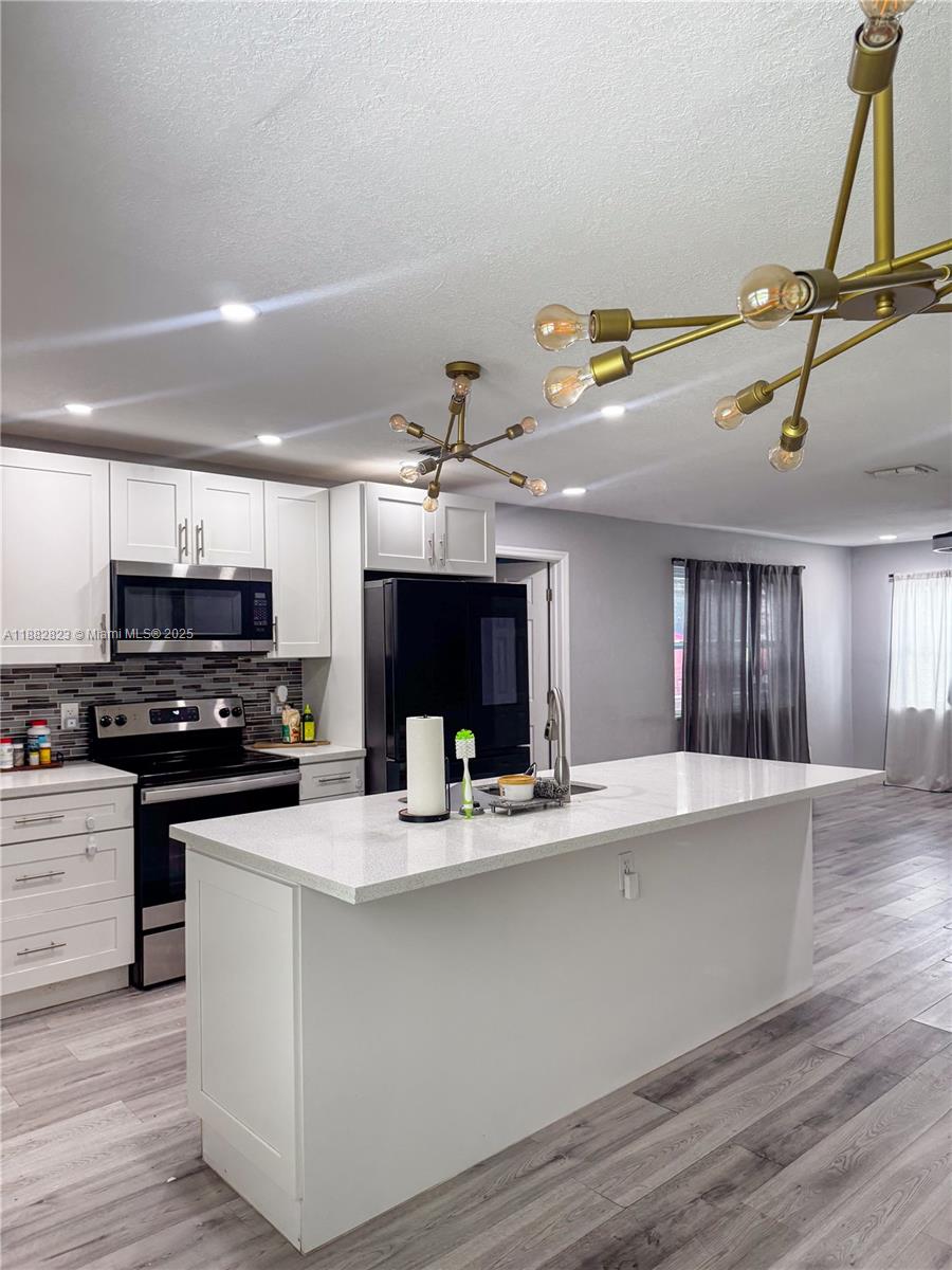 CARVER RANCHES - Residential Lease