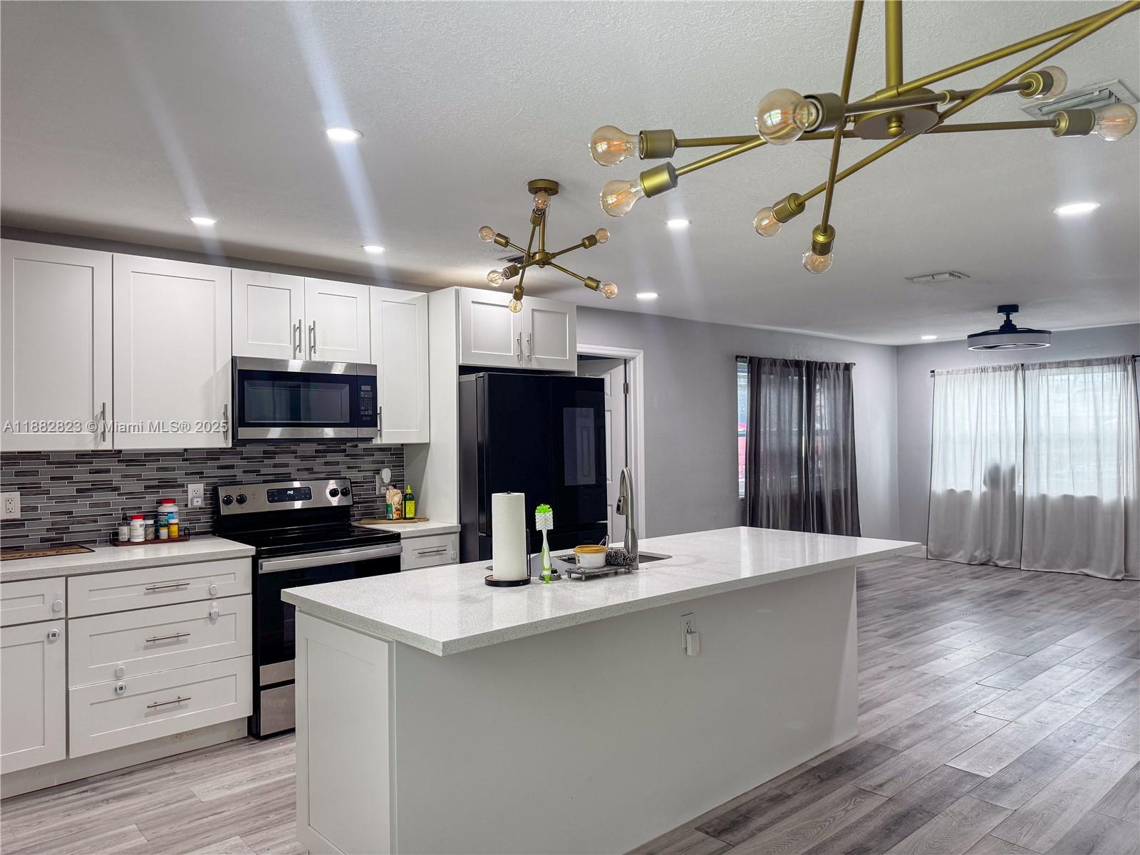 CARVER RANCHES - Residential Lease