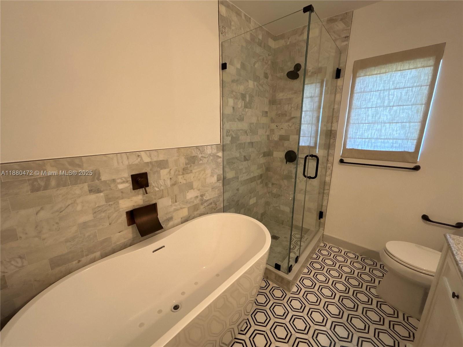 BIRD ROAD ESTATES - Residential Lease