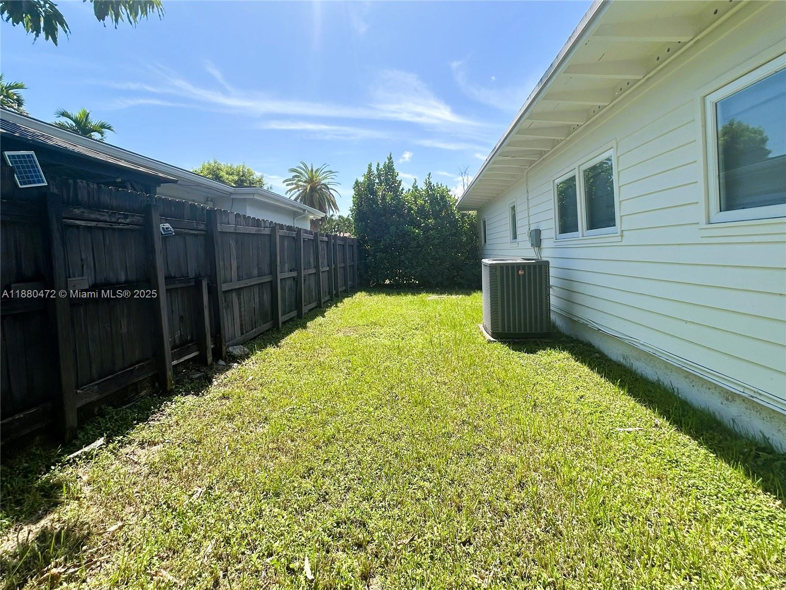 BIRD ROAD ESTATES - Residential Lease