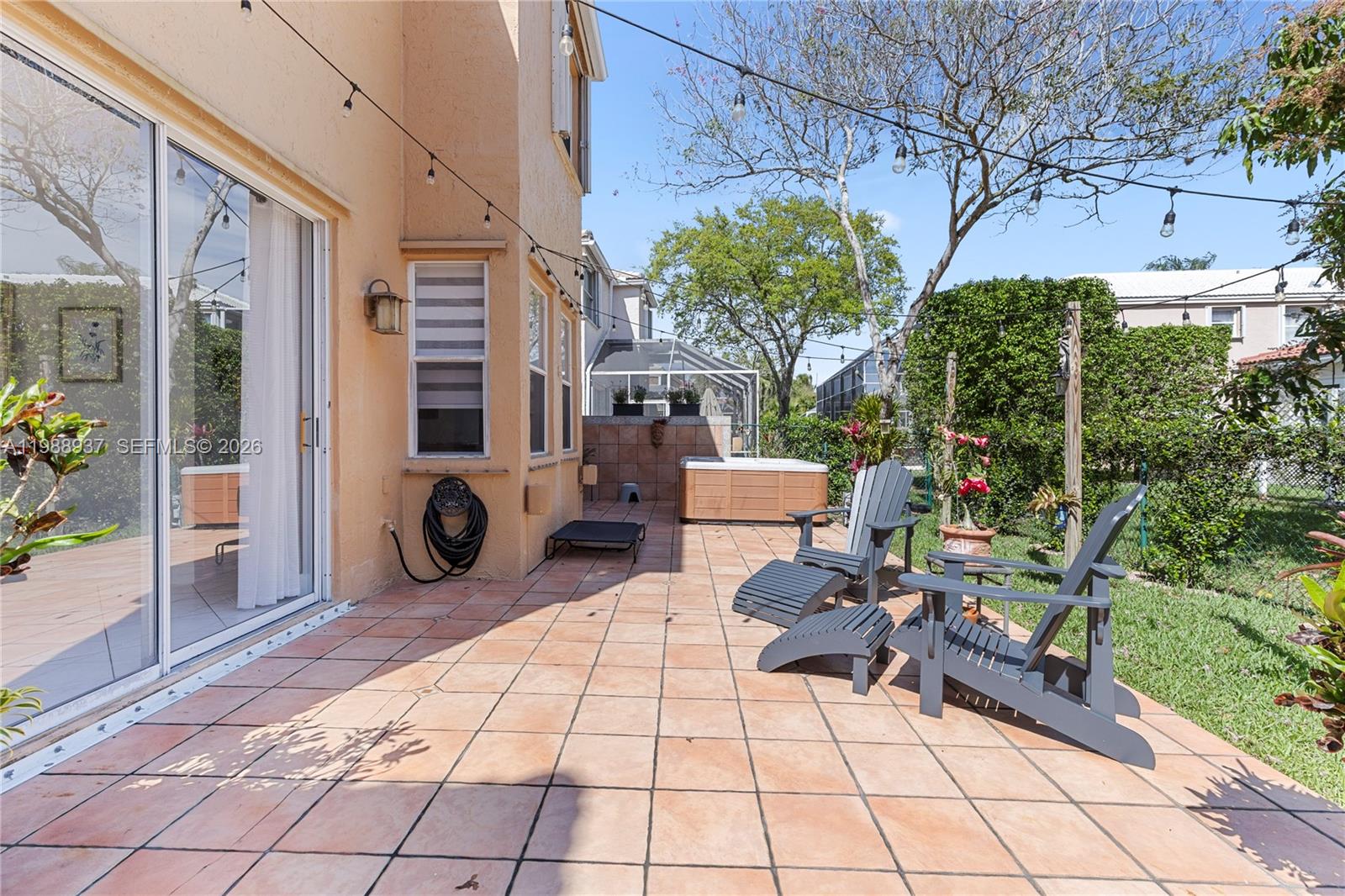 KENSINGTON - Residential