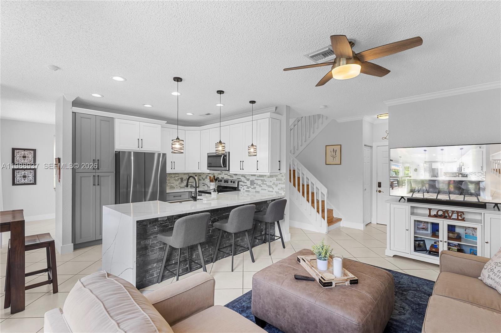 KENSINGTON - Residential