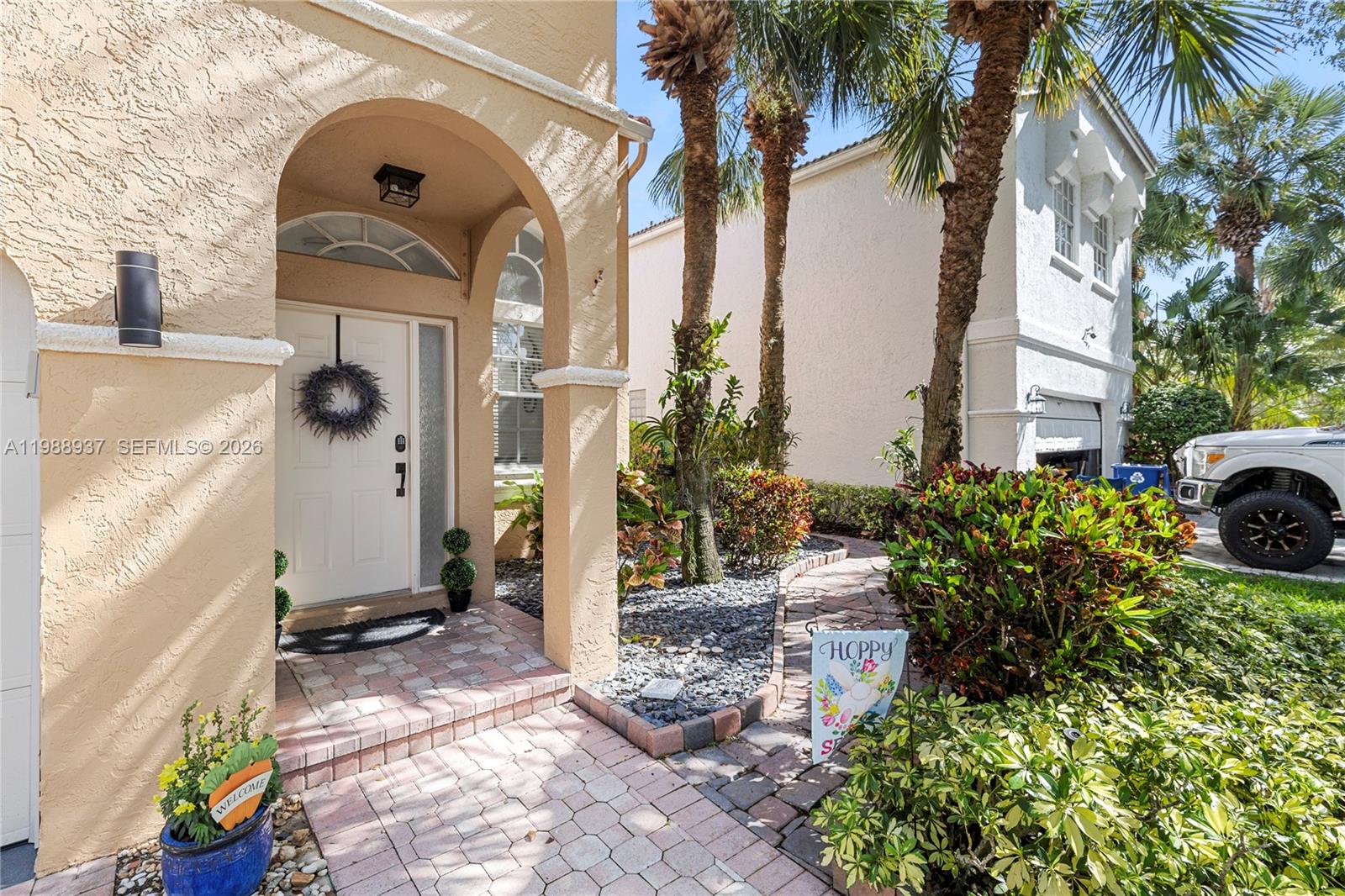 KENSINGTON - Residential