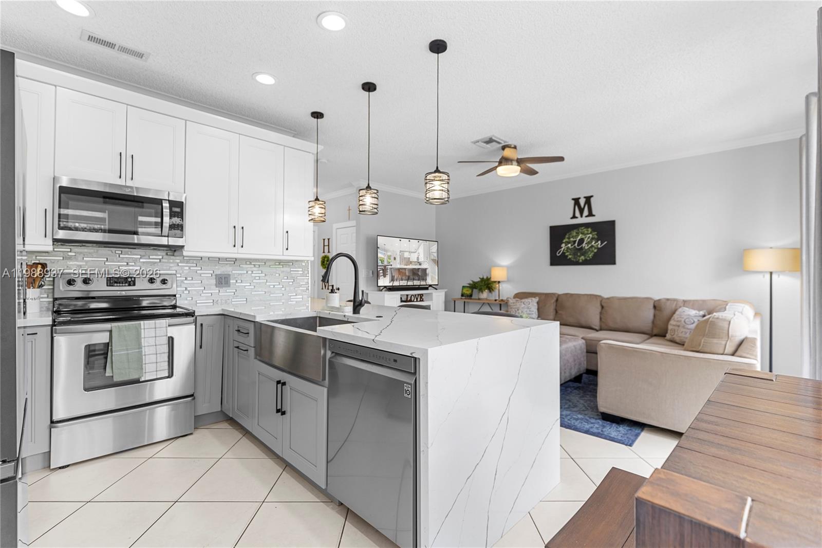 KENSINGTON - Residential