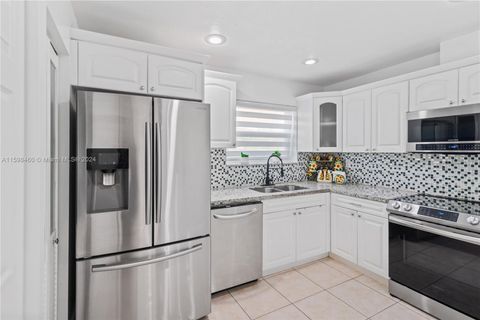 Townhouse in Hialeah FL 19790 Cypress Ct Ct.jpg