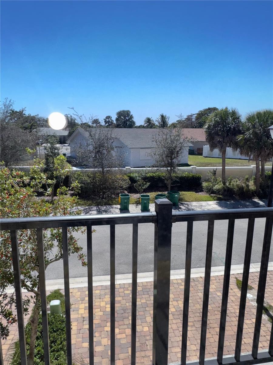 Emerald Landings - Residential Lease