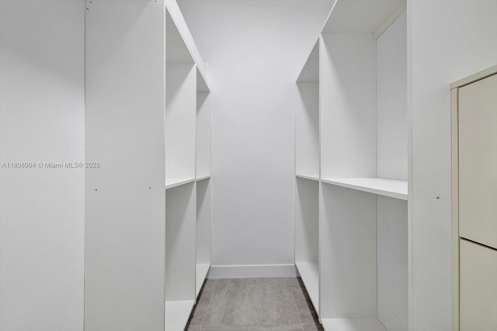 LAKEVIEW TOWNHOMES CONDO - Residential