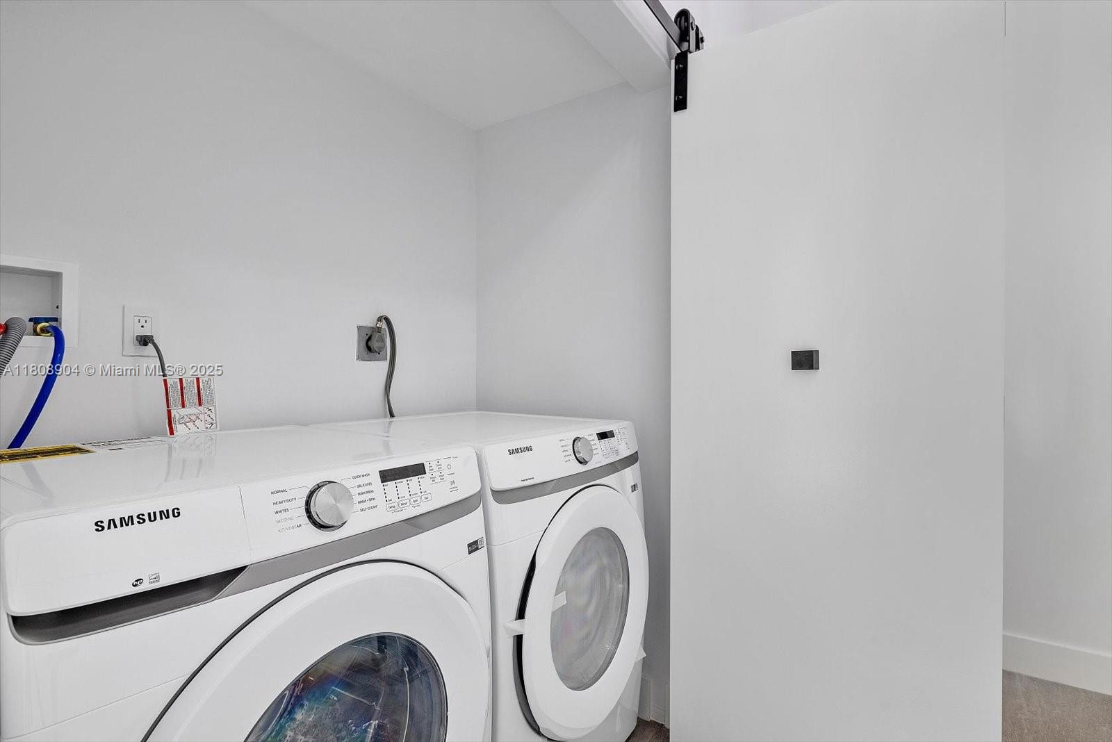 LAKEVIEW TOWNHOMES CONDO - Residential