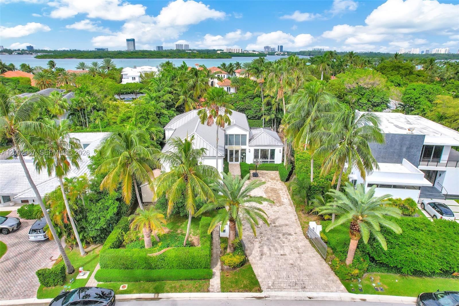 BAL HARBOUR RESIDENTIAL S - Residential Lease