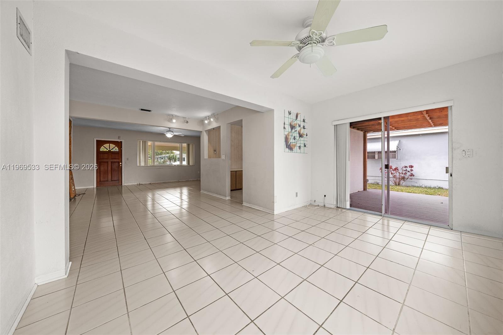 MIRAMAR SEC 11 - Residential