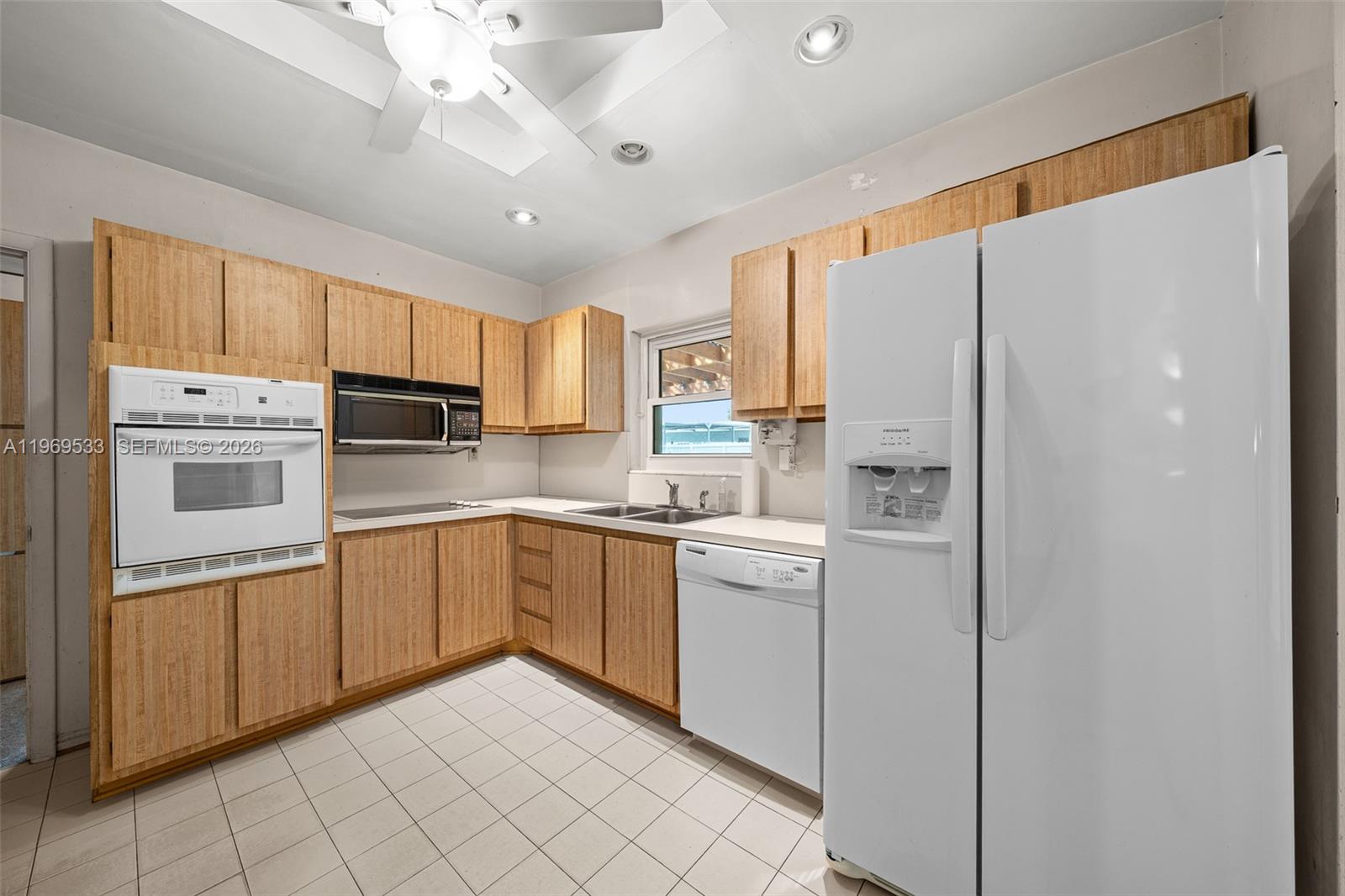 MIRAMAR SEC 11 - Residential