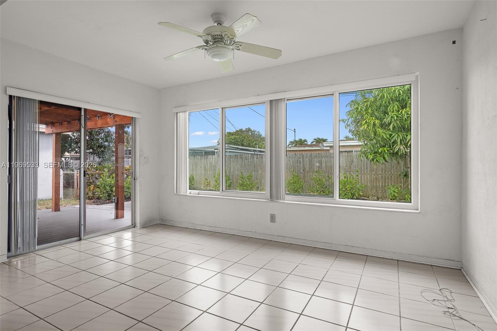 MIRAMAR SEC 11 - Residential