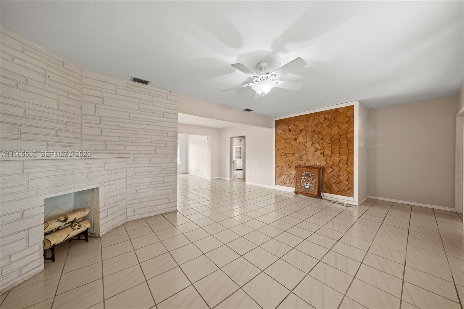 MIRAMAR SEC 11 - Residential