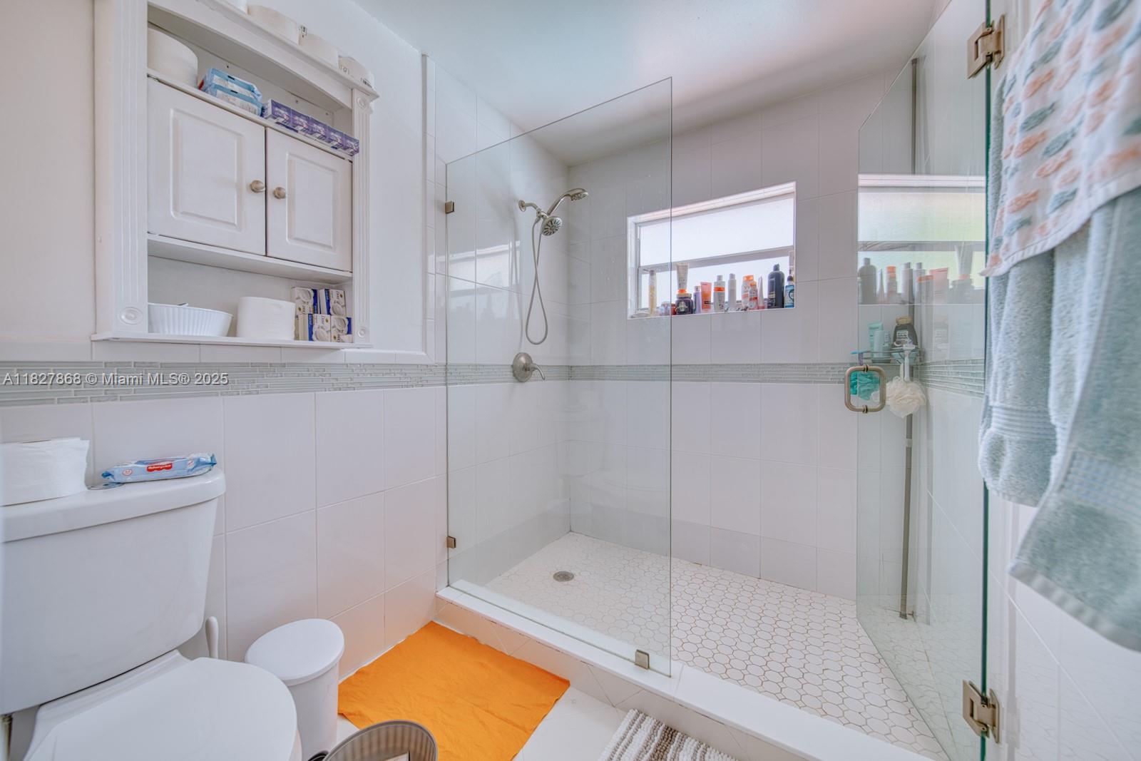 LIVE OAK OF THE HAMMOCKS - Residential