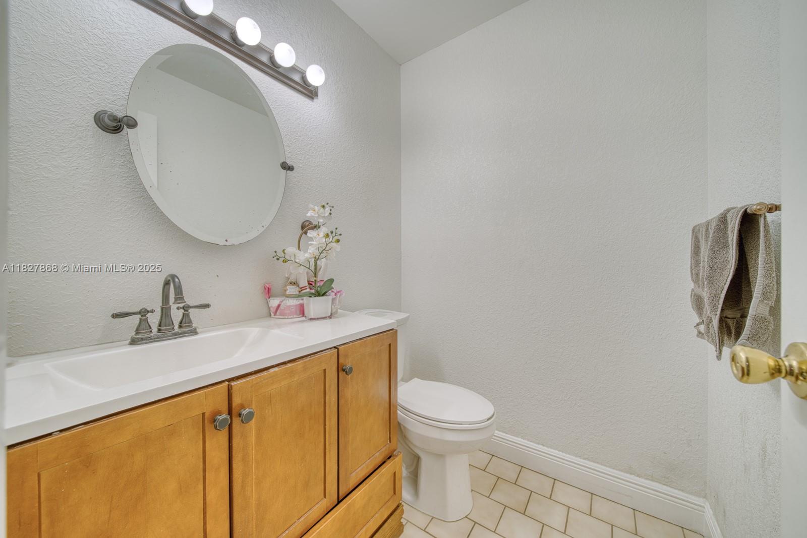 LIVE OAK OF THE HAMMOCKS - Residential