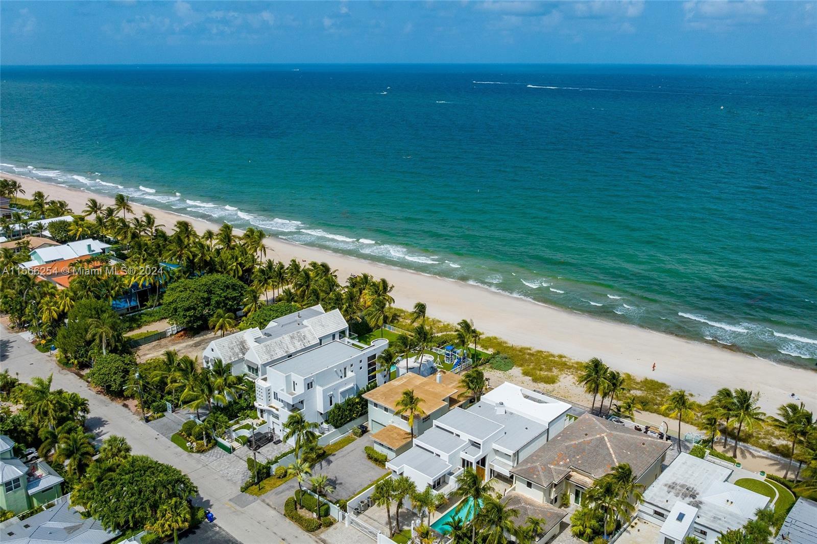 LAUDERDALE BEACH - Residential