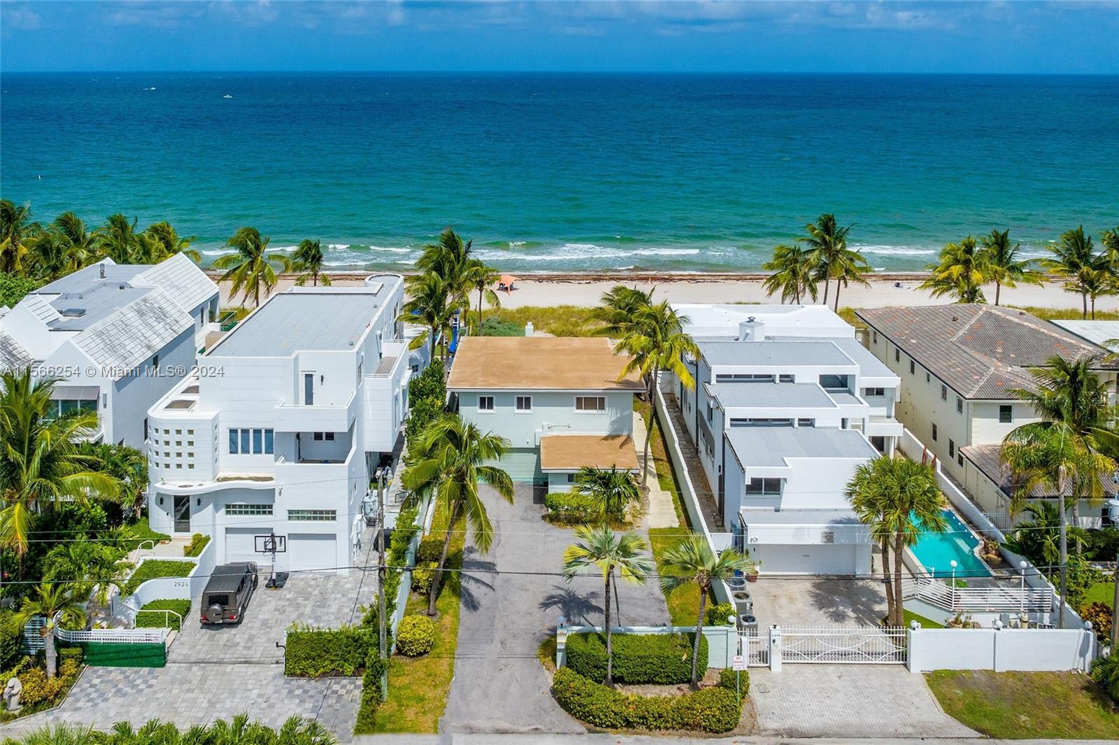LAUDERDALE BEACH - Residential